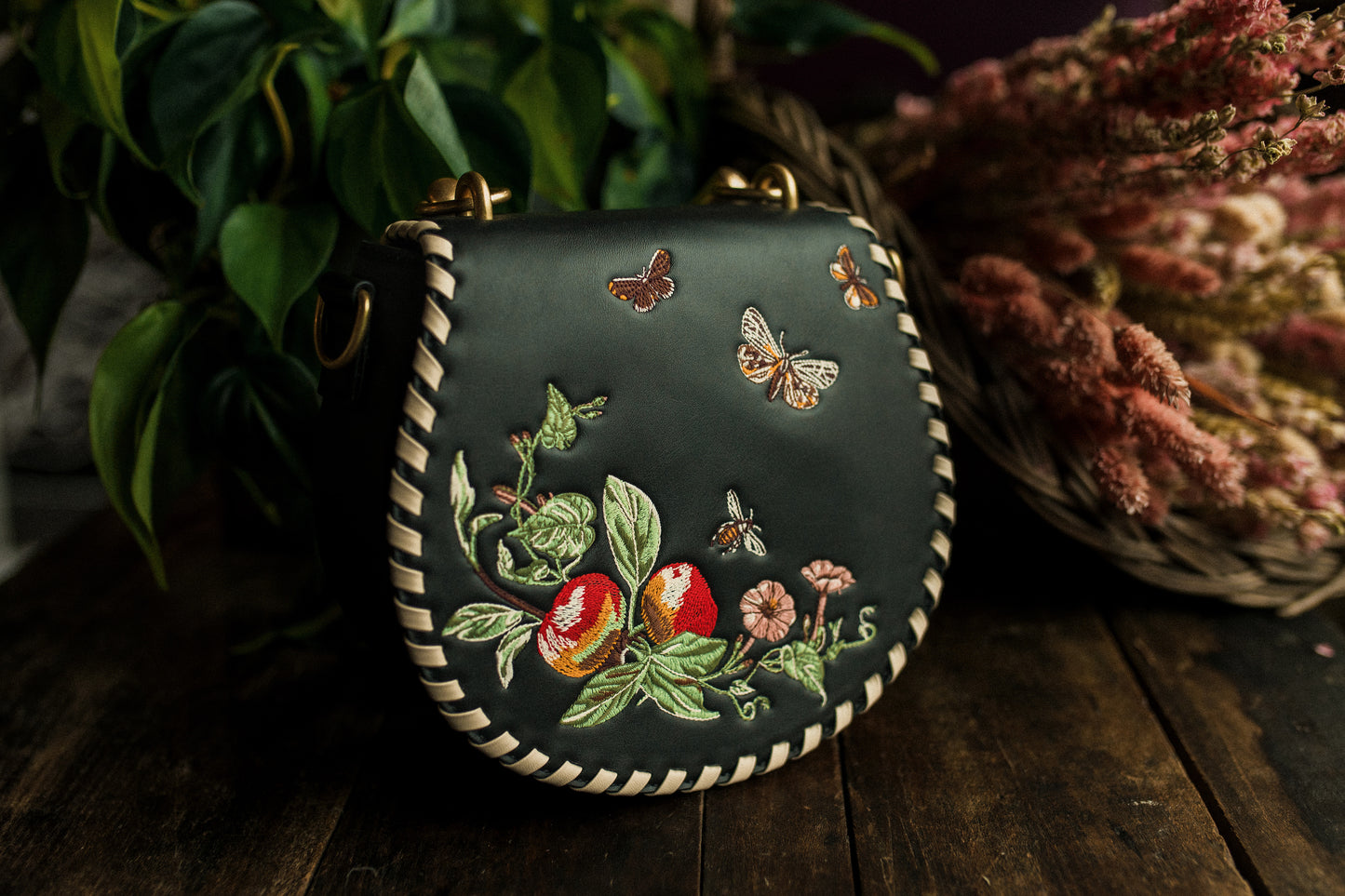 Cameo Apple Leather Saddle Purse