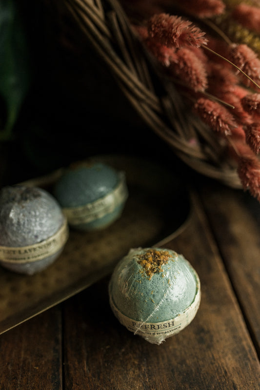 Refresh | Natural Bath Bomb