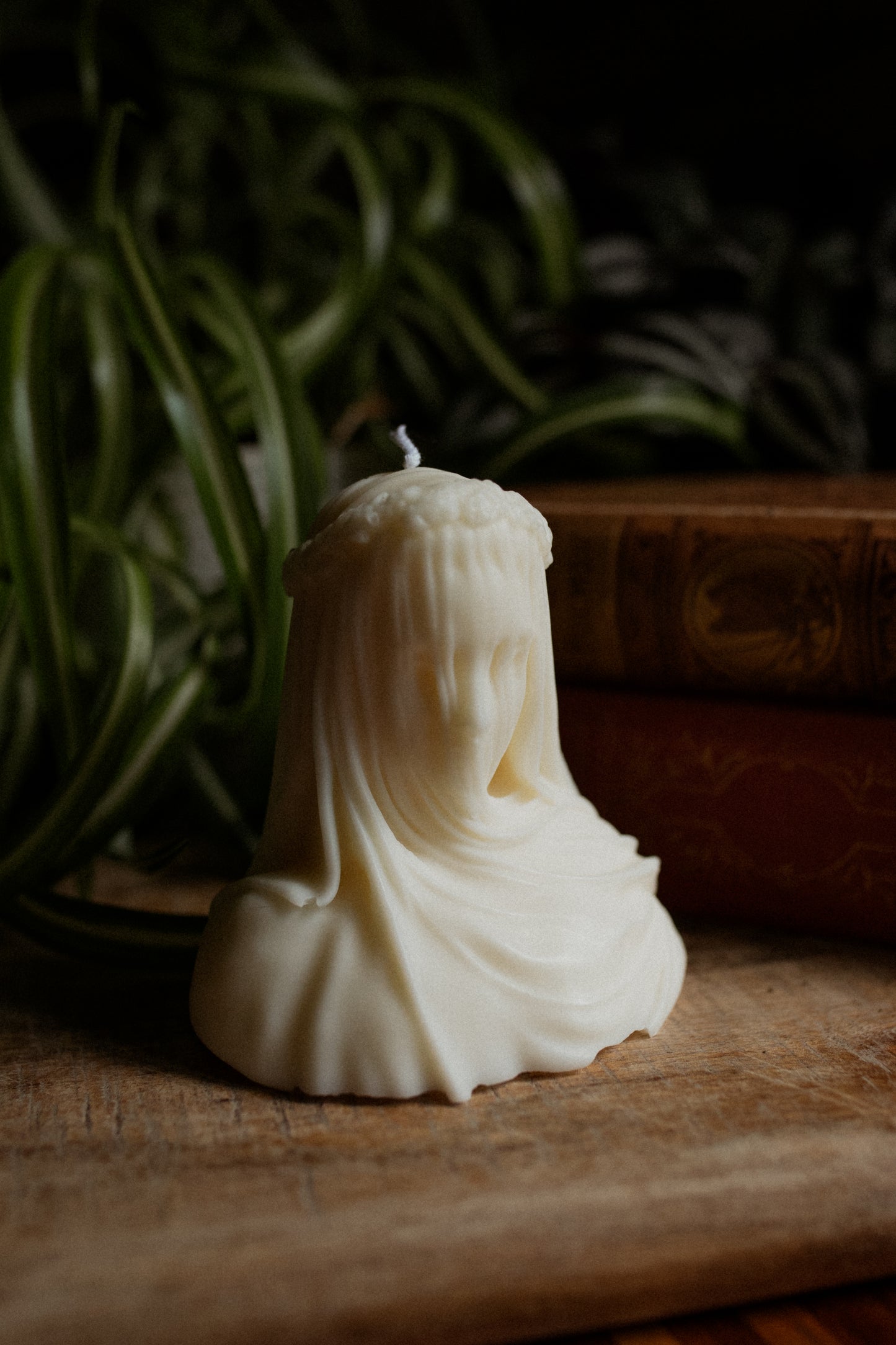 Veiled Woman | Pillar Candle