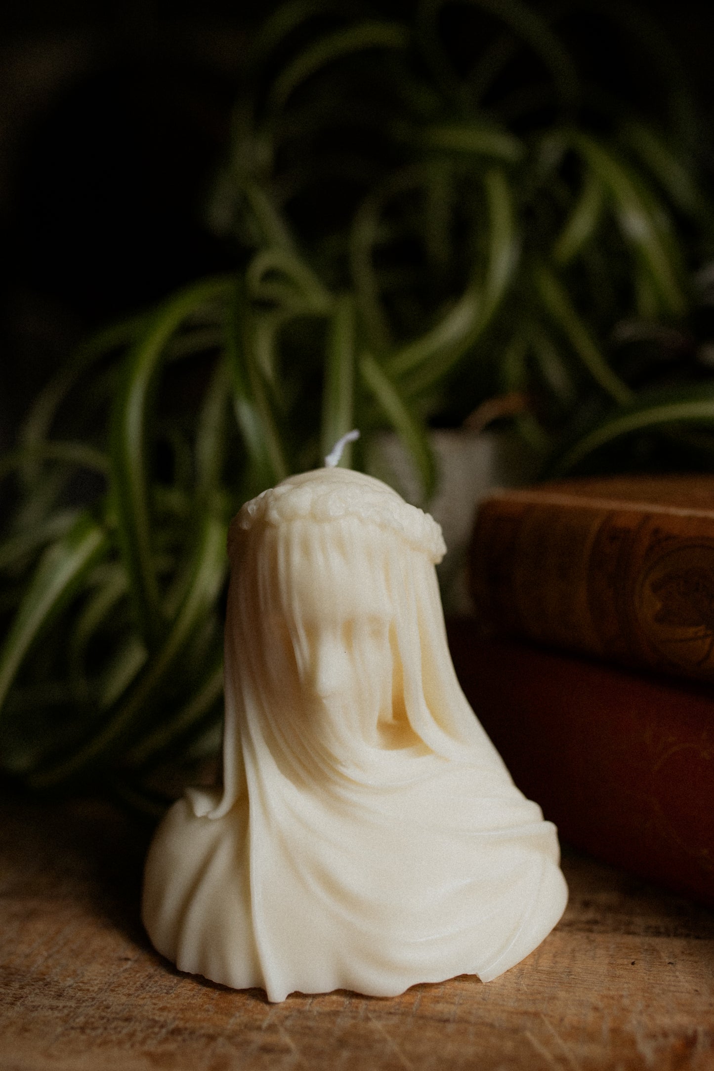 Veiled Woman | Pillar Candle