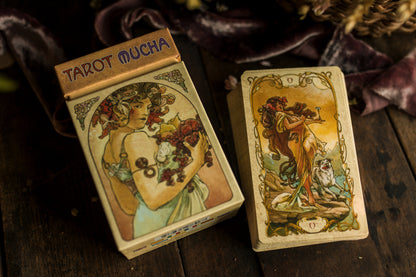 Tarot Mucha